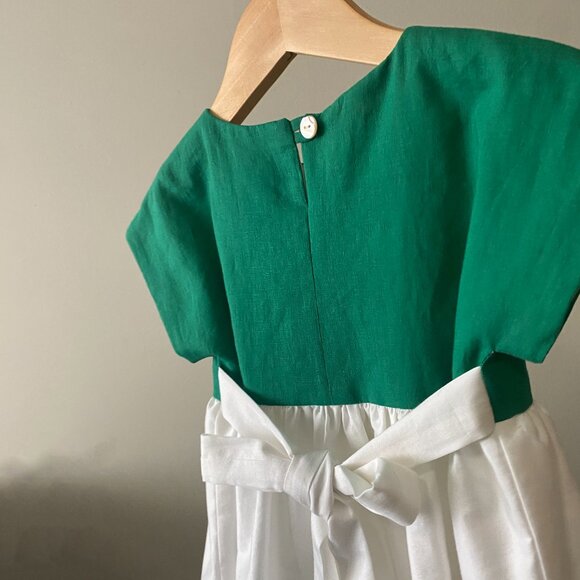 Handmade Children's Green White Linen Viscose Cotton Crochet Flower Dress - Picture 12 of 14